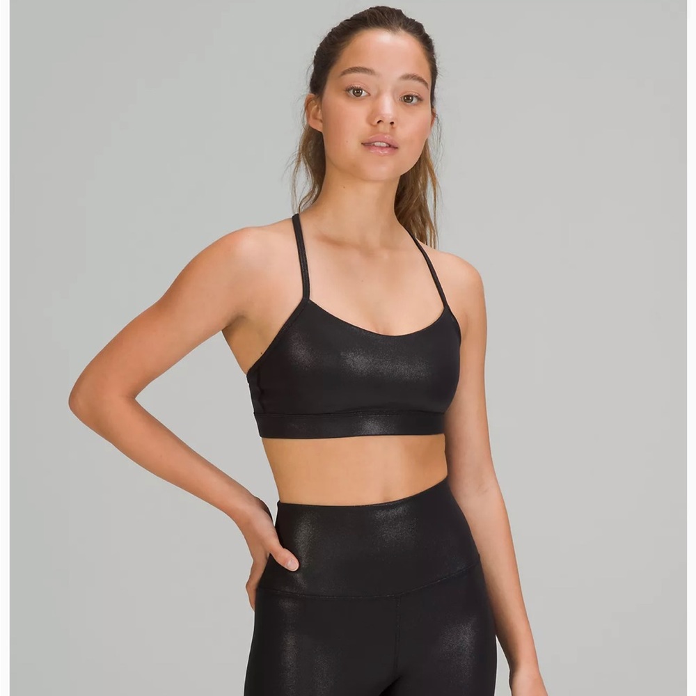 Flow Y Bra Nulu Shine
Light Support, Radiate Foil Print Black